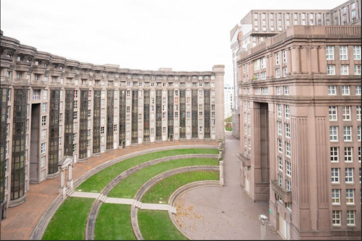 Appartement - 92 m² - 6 pièces