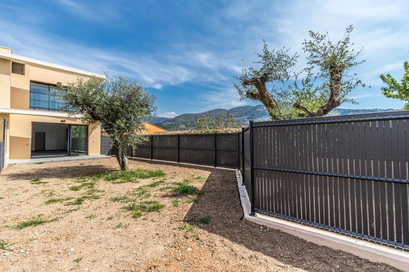 Immeuble - 308 m² - 14 pièces