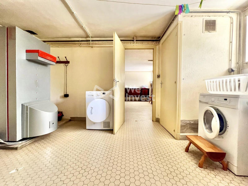 Maison - 183 m² - 7 pièces