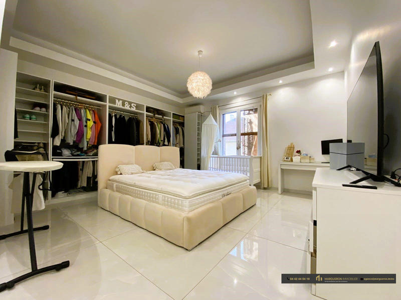 Maison - 130 m² - 3 pièces