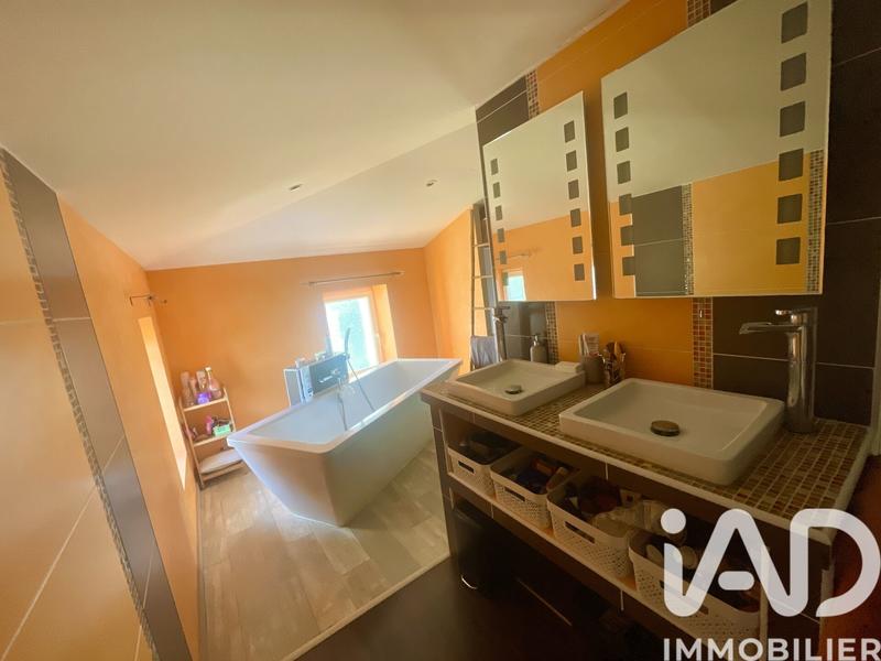 Maison - 165 m² - 6 pièces