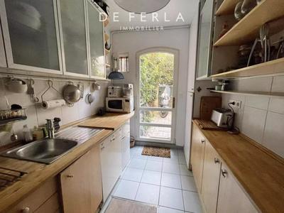 Maison - 183 m² - 7 pièces