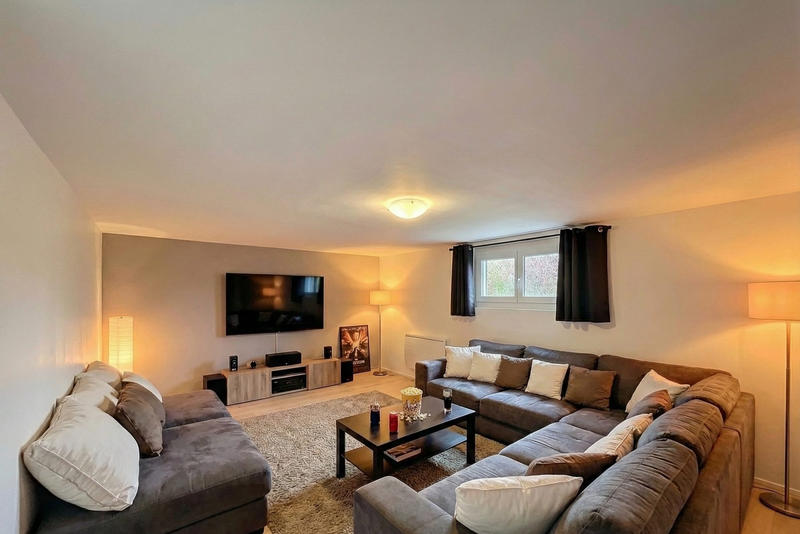 Maison traditionnelle - 138 m² - 6 pièces