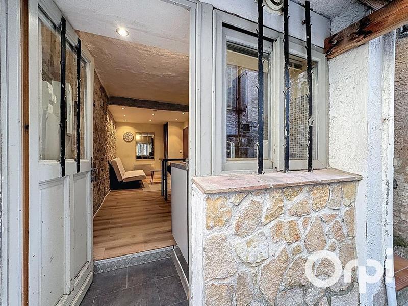 Studio - 20 m² - 1 pièce