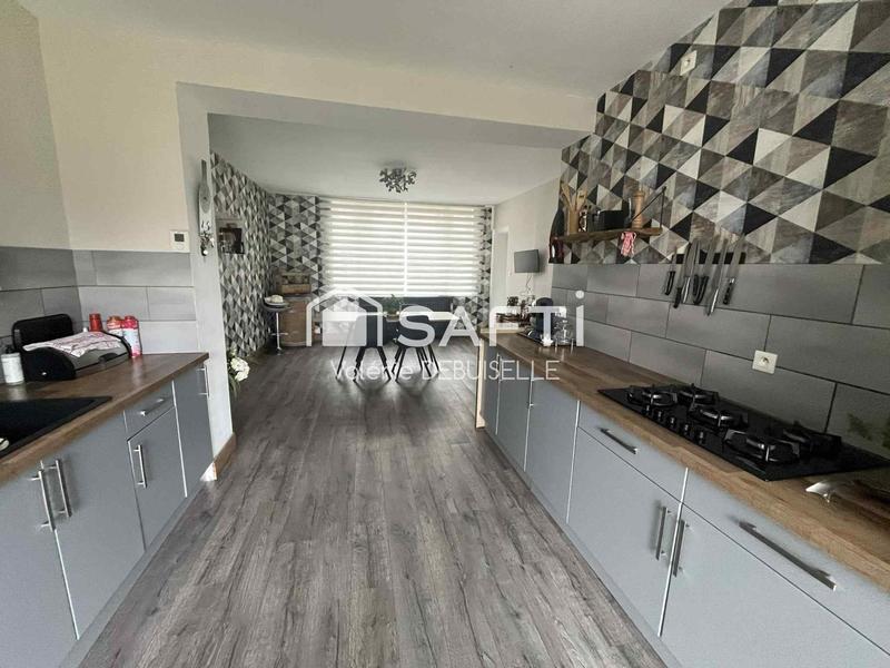 Maison - 185 m² - 7 pièces