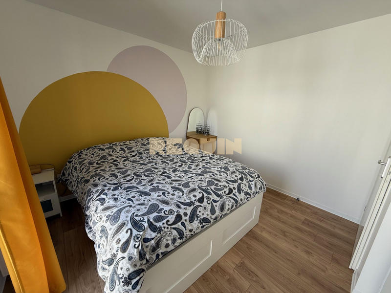 Appartement - 85 m² - 4 pièces