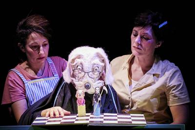 Saison Culturelle &gt; Spectacle de marionnette - en famille &quot;Monologue d'un chien bien coiffé&quot;