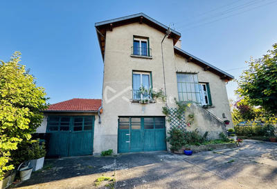 Maison - 114 m² - 5 pièces