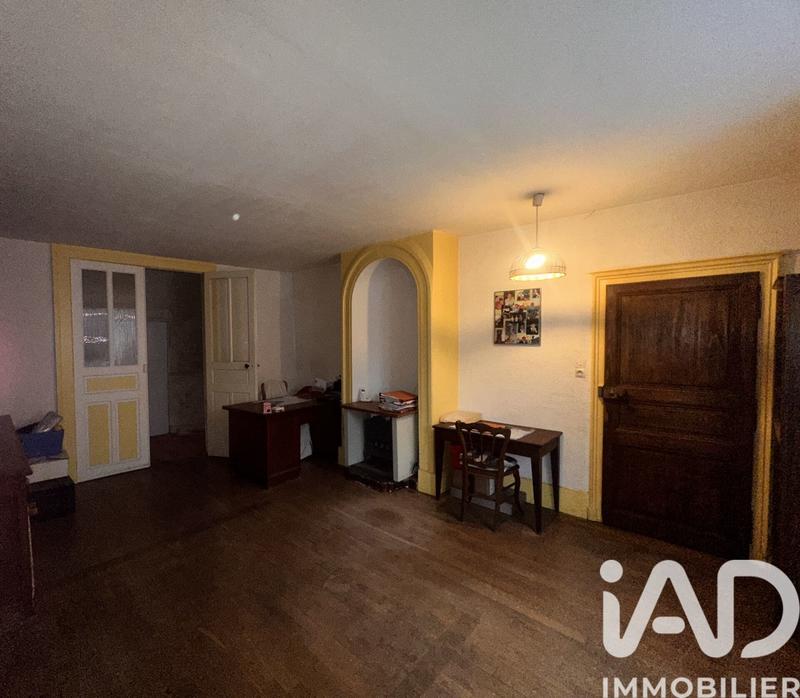 Maison de village - 298 m² - 10 pièces