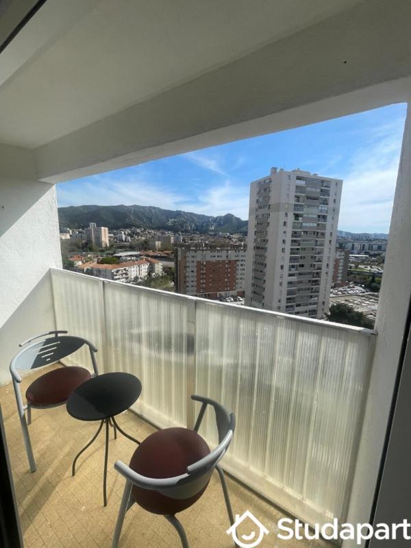 Chambre - 9 m² - 1 pièce