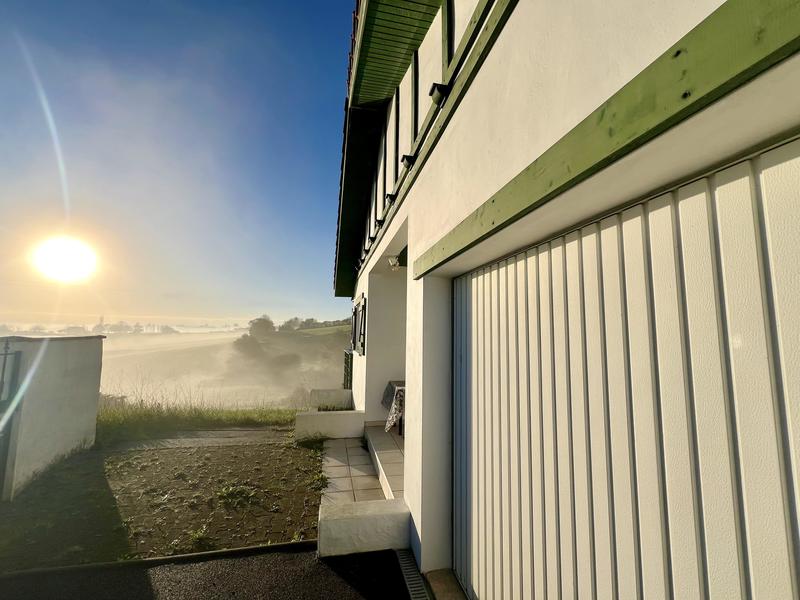 Maison - 107 m² - 4 pièces