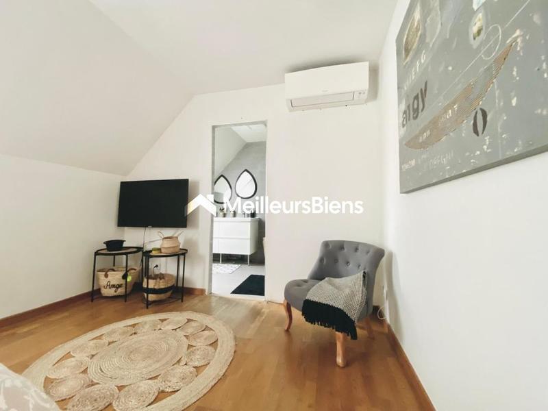 Maison - 117 m² - 6 pièces