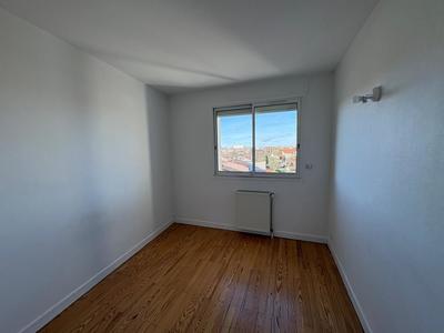 Appartement - 89 m² - 4 pièces