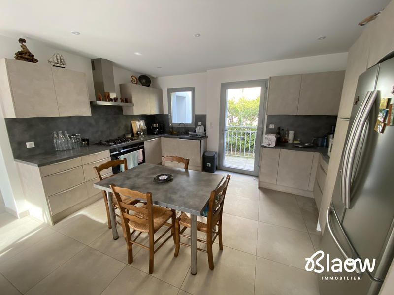 Maison - 141 m² - 5 pièces