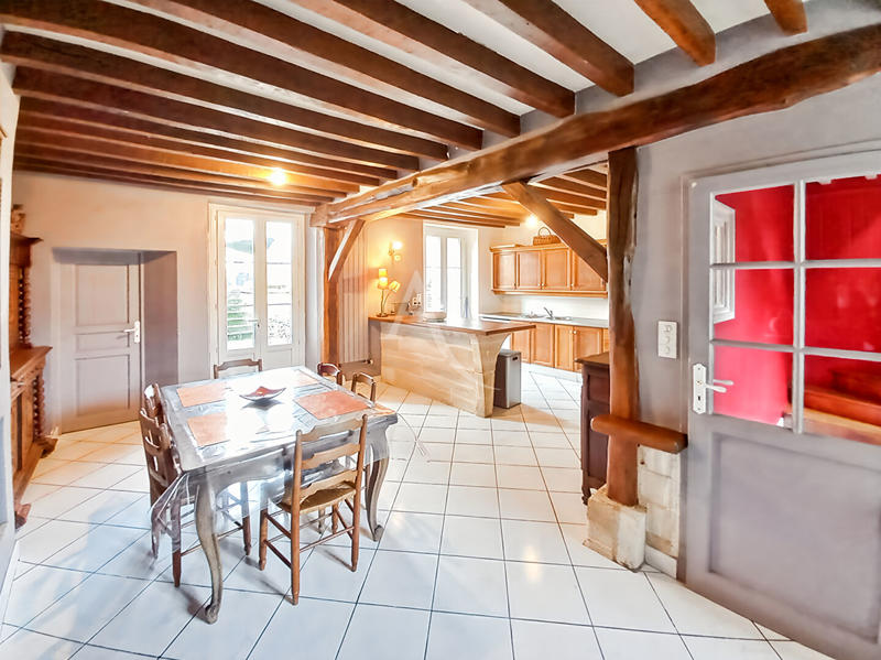 Maison - 137 m² - 7 pièces