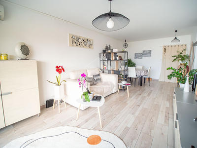 Appartement - 58 m² - 2 pièces