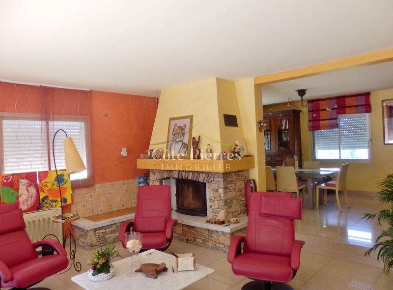 Villa - 230 m² - 8 pièces