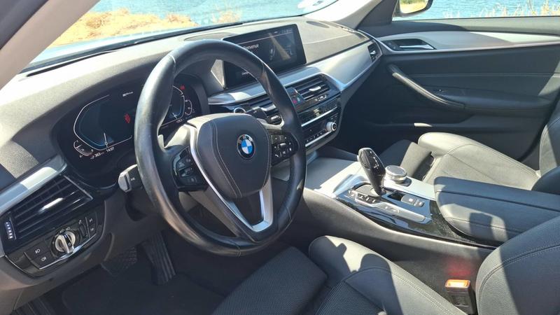 Bmw Série 5 530e 2.0 i 252 Hybrid Steptronic8 Sportline - Automatique