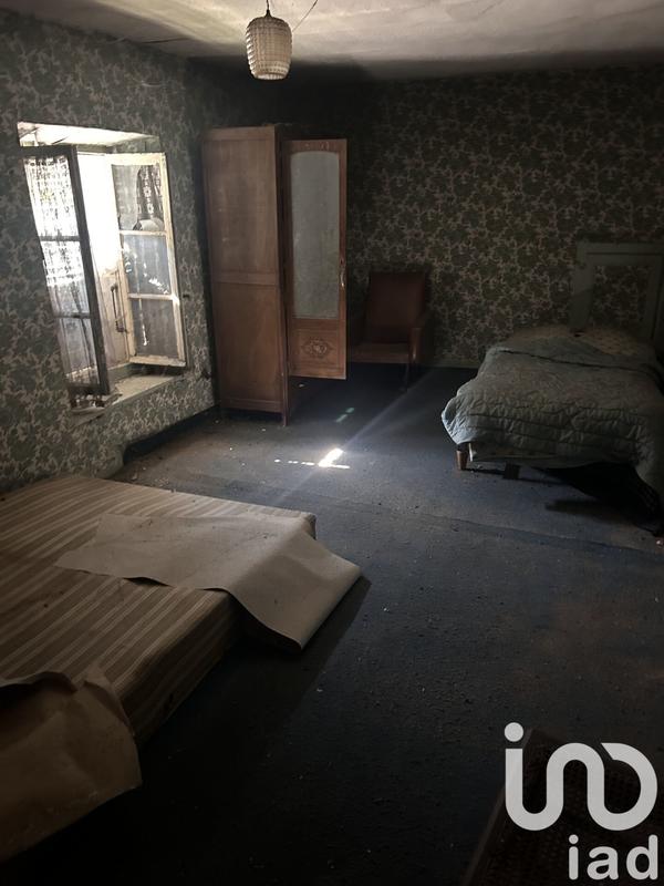 Maison - 300 m² - 9 pièces