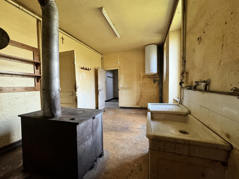 Maison - 170 m² - 7 pièces