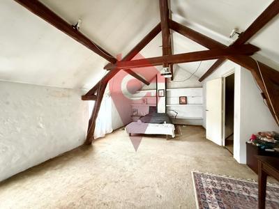 Corps de ferme - 180 m² - 4 pièces