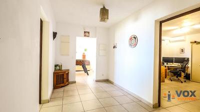 Villa - 289 m² - 6 pièces