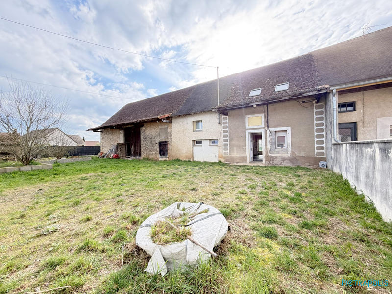 Maison - 135 m² - 6 pièces