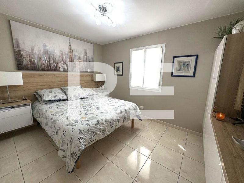 Villa - 165 m² - 6 pièces