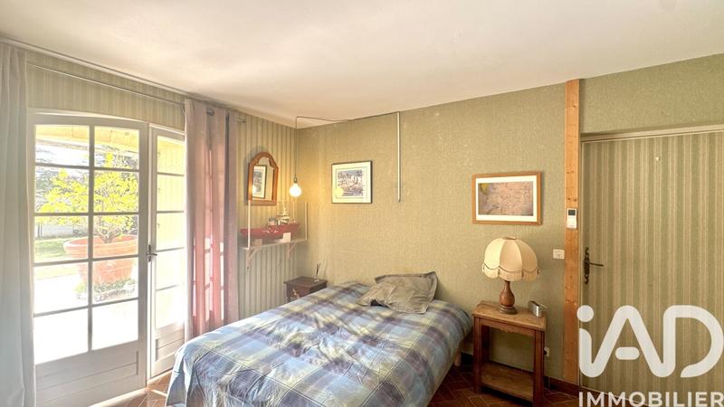 Maison - 199 m² - 8 pièces