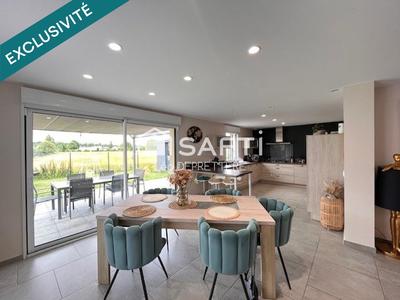 Maison de village - 104 m² - 5 pièces