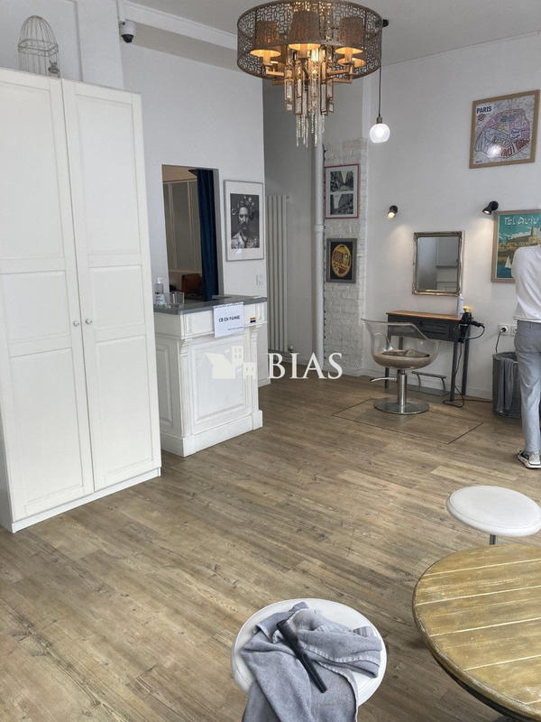Fonds de commerce - 75 m²