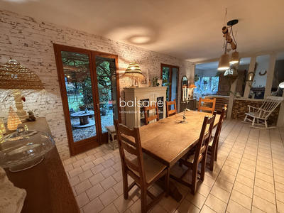 Maison - 142 m² - 7 pièces