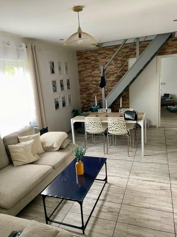 Maison - 190 m² - 10 pièces