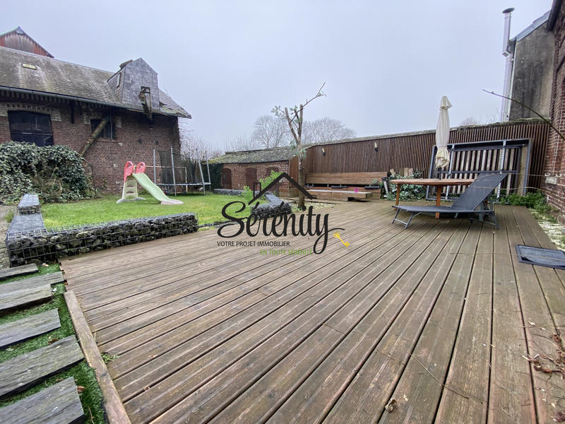 Maison - 182 m² - 7 pièces