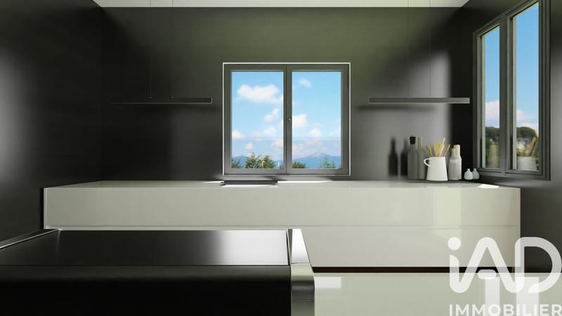 Maison - 224 m² - 8 pièces