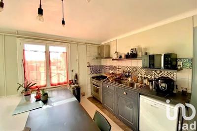 Maison - 180 m² - 7 pièces