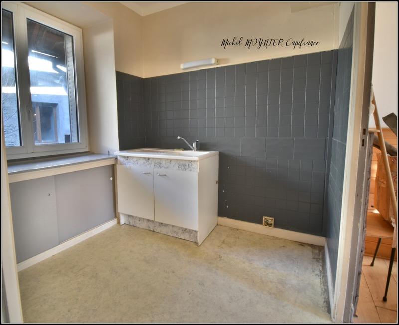 Maison - 77 m² - 5 pièces