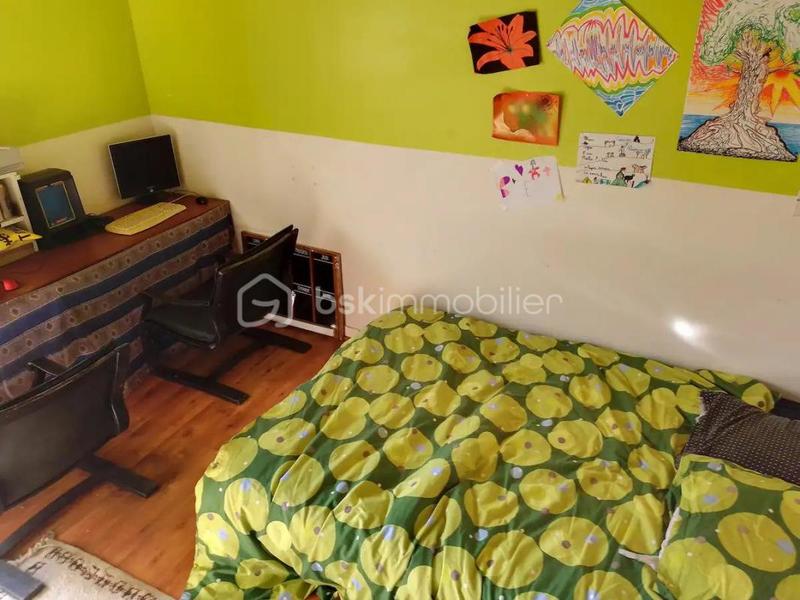 Maison - 100 m² - 5 pièces