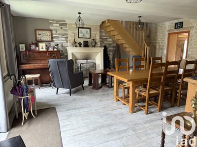 Maison - 201 m² - 6 pièces