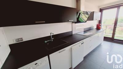 Appartement - 100 m² - 5 pièces