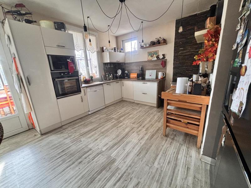 Appartement - 92 m² - 3 pièces