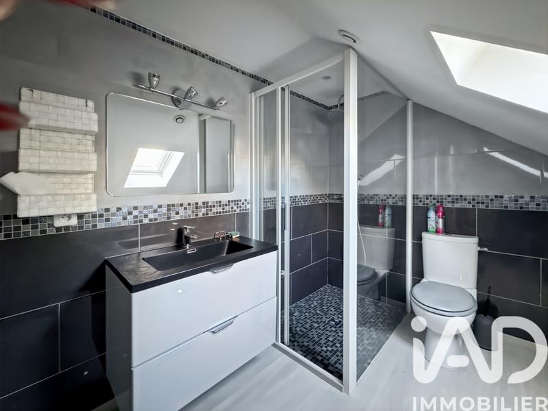 Maison - 135 m² - 6 pièces