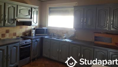 Appartement - 75 m² - 4 pièces