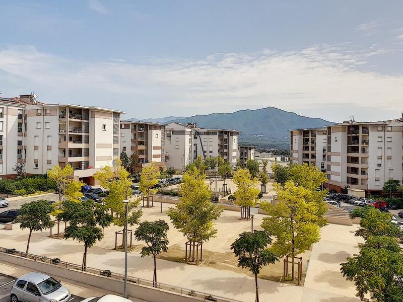 Appartement - 79 m² - 4 pièces