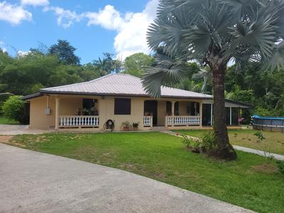 Maison - 180 m² - 4 pièces