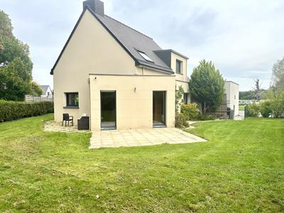 Maison - 149 m² - 7 pièces