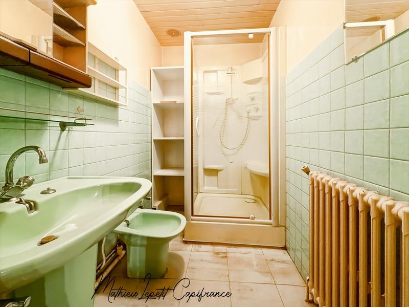 Maison - 264 m² - 8 pièces