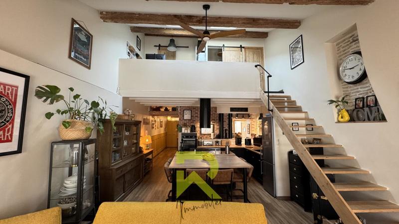 Duplex - 136 m² - 6 pièces