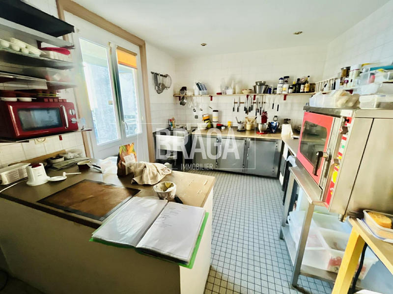 Fonds de commerce - Magasins - 125 m²