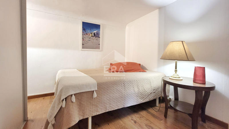 Appartement - 79 m² - 3 pièces